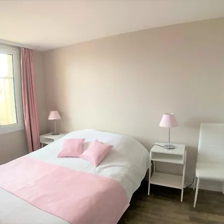 Divine Marina Vue - Piscines *