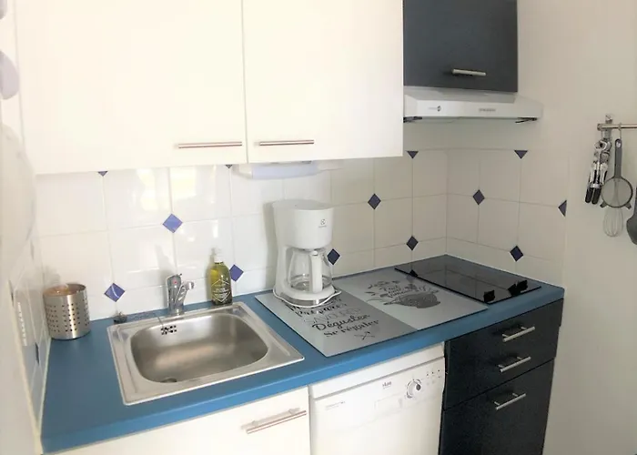 Divine Marina Vue - Piscines *